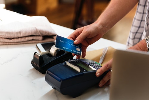jak spłacić kartę kredytową