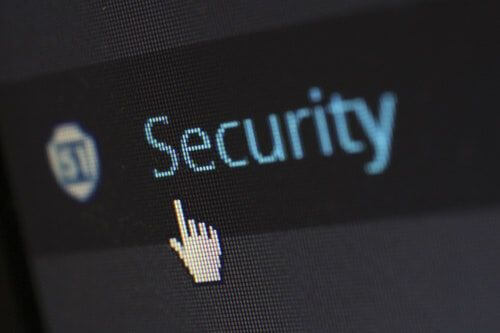 Cardina podnosi poziom bezpieczeństwa wprowadzając Mastercard SecureCode