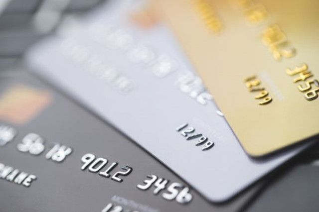 Jak zabezpieczyć kartę zbliżeniową przed kradzieżą i skanowaniem?